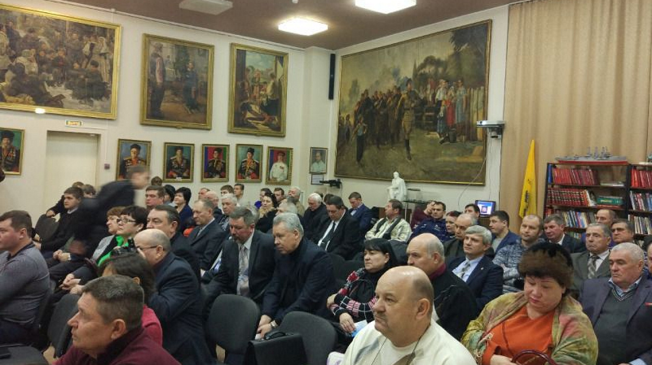 Пленум и внеочередная конференция регионального отделения оборонной организации ДОСААФ прошли в Краснодаре.jpg