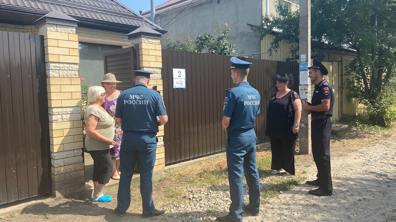 Очередной рейд по противопожарной безопасности на территориях дач состоялся в Прикубанском округе