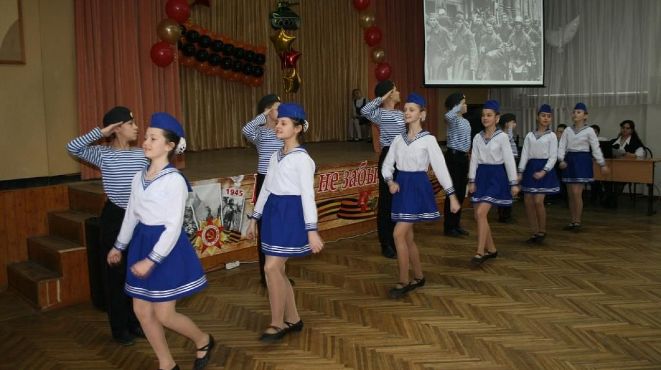 В прикубанском лицее №64 чествовали блокадников Ленинграда