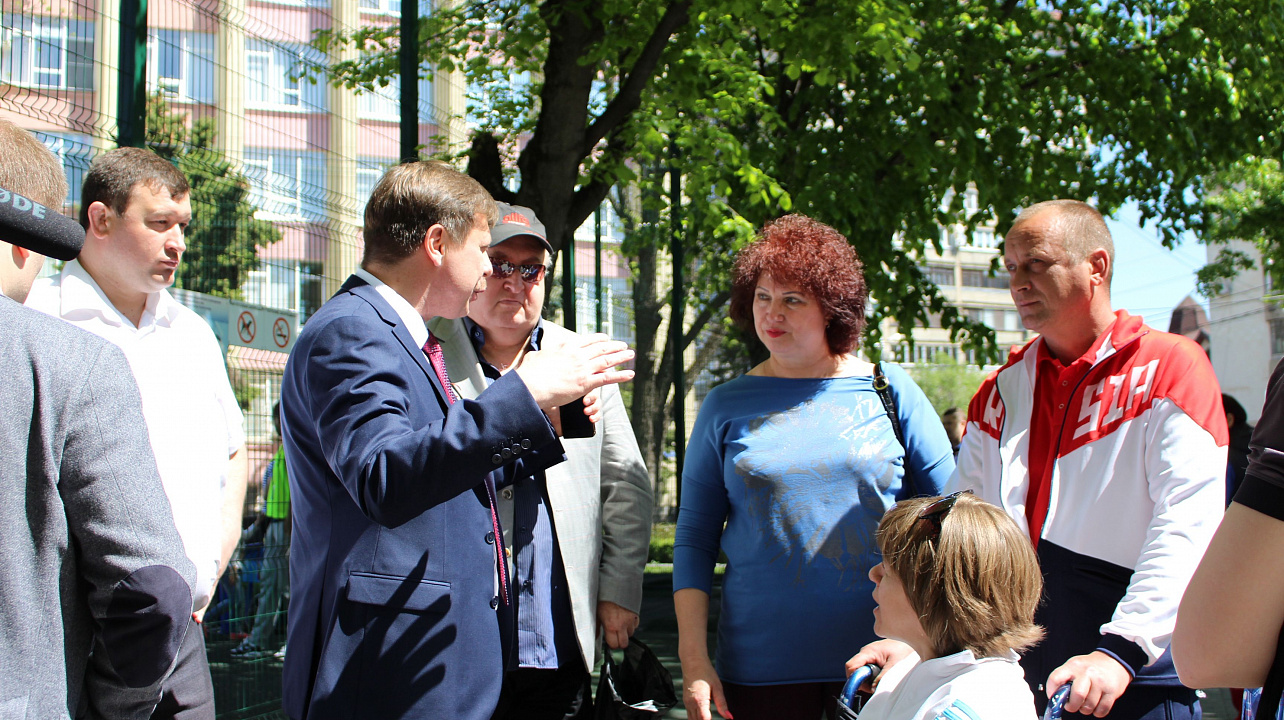 Определены самые спортивные семьи Центрального и Западного внутригородских округов
