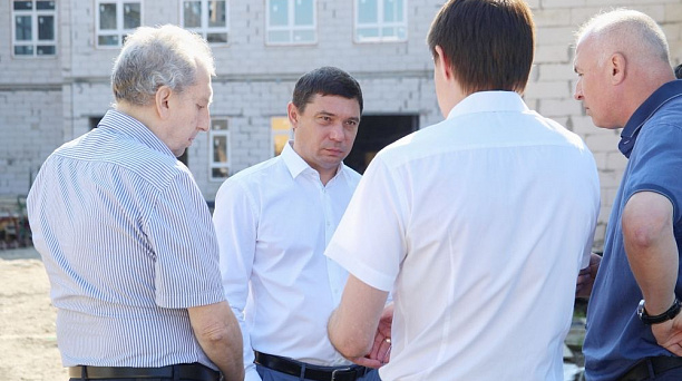 Глава Краснодара Евгений Первышов взял под личный контроль строительство школы в пос. Российском