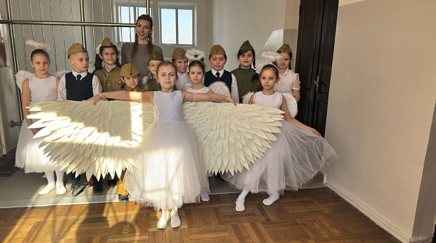 В школе № 2 стартовал фестиваль - конкурс «Песня в солдатской шинели»