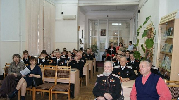 Главное ж, сынку, наследство – Наше казачье братство…