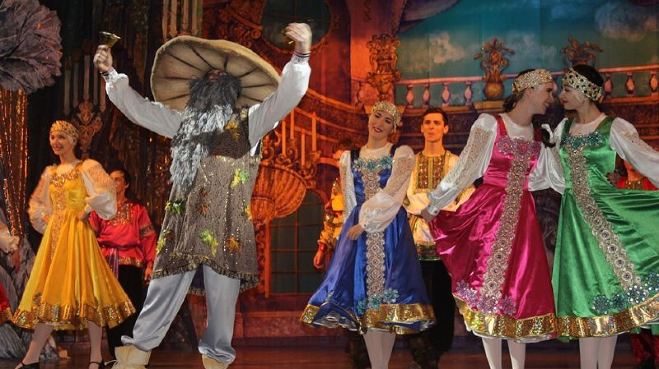 Для детей из социально-незащищенных семей Центрального округа пройдут два новогодних спектакля