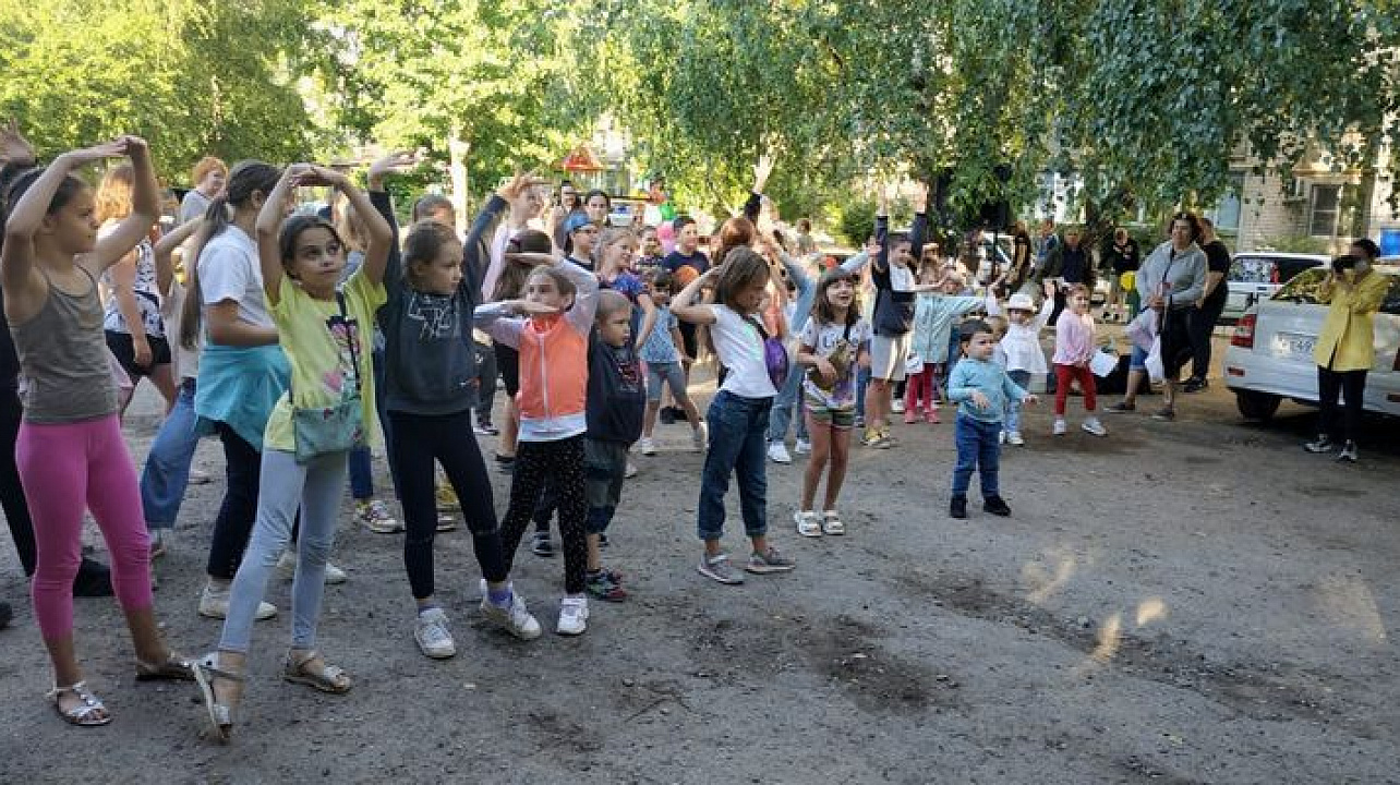 В Центральном округе продолжаются праздники, посвященные Дню защиты детей
