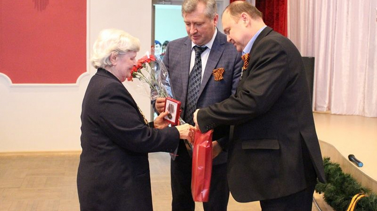 В Центральном округе прошел торжественный прием блокадников и освободителей Ленинграда