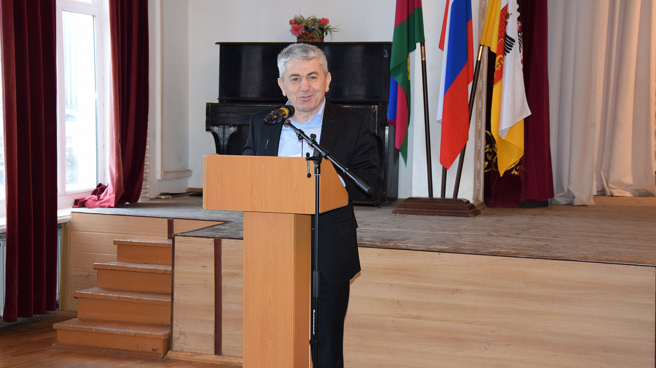 В Краснодаре состоялось мероприятие, посвящённое 97-летию со дня образования Дагестанской автономной республики (3).JPG