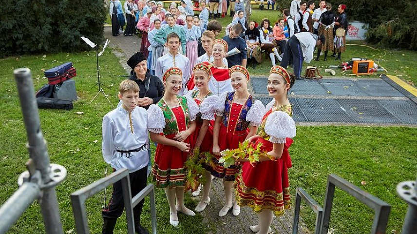 folkloria2017_byernst_Otrazhenie2.jpg