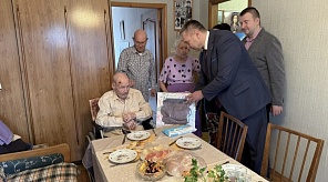 Почётного гражданина города Краснодара, ветерана ВОВ поздравили в преддверии Дня защитника Отечества