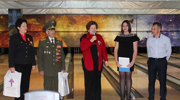 Команда приборного завода «Каскад» - лучшая в боулинге