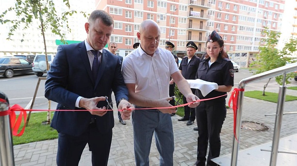 В районе Западного Обхода открыли первый участковый пункт полиции