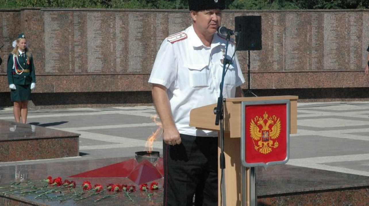 «Юнармейцы» принимают присягу.jpg