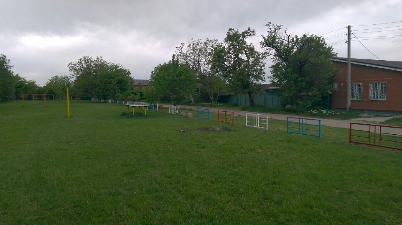 Спортивную площадку по улице 2 линия привели в порядок