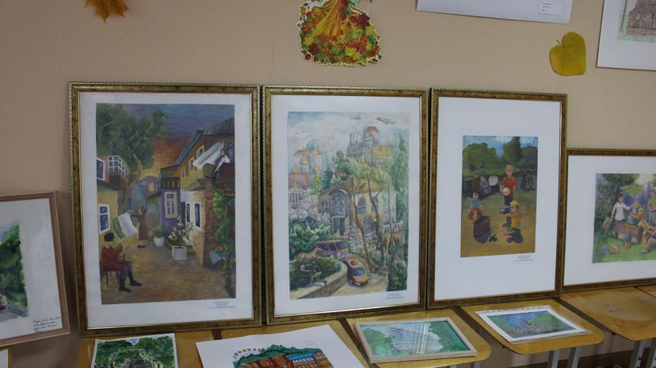 В Центральном округе продолжается конкурс рисунков