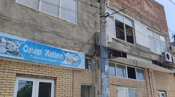 В Краснодаре сносят самовольно возведенную постройку на ул. Северной