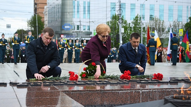 Евгений Наумов и Вера Галушко открыли Всероссийский форум в честь 45-летия движения «Пост № 1»