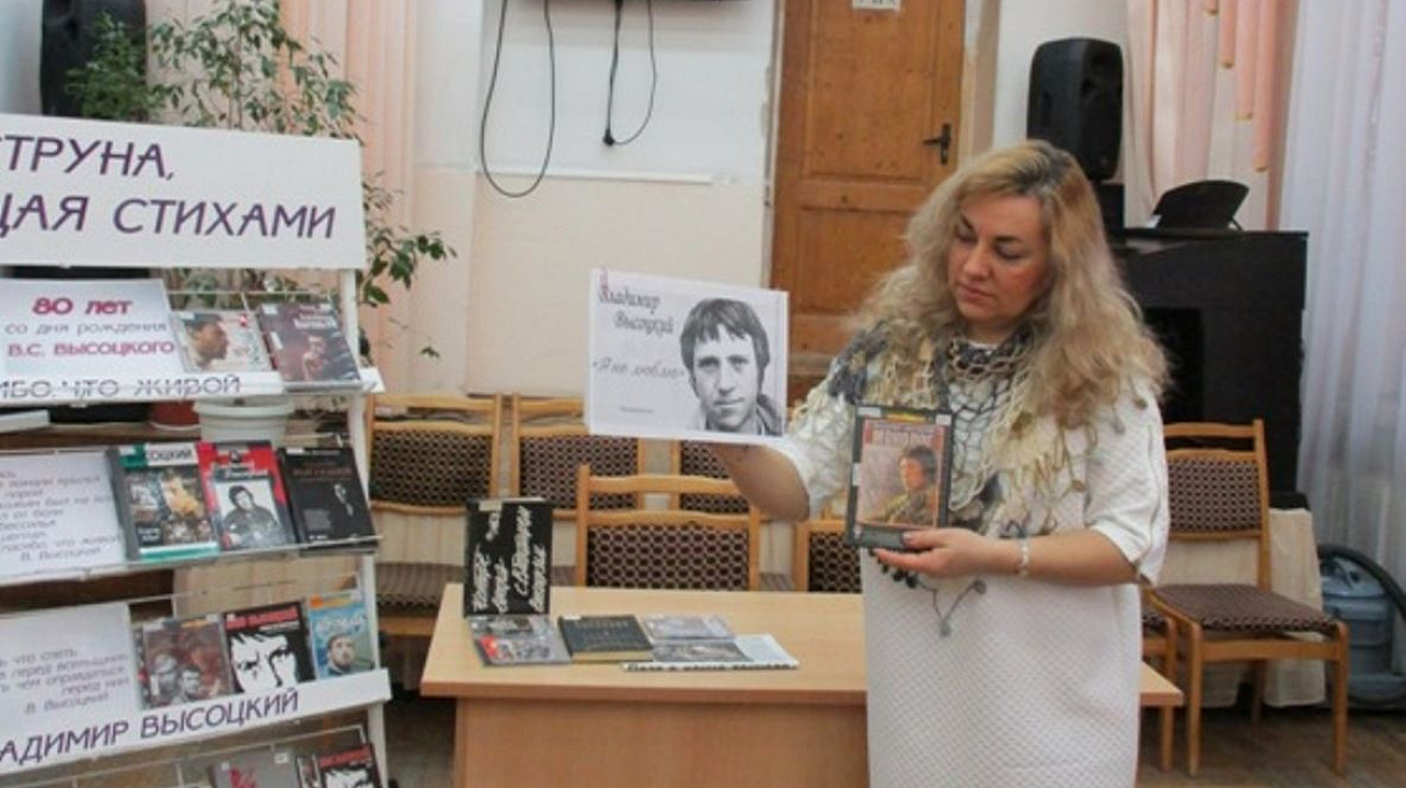 В библиотеке Западного округа провели литературный экскурс для кадетов Краснодарского президентского училища