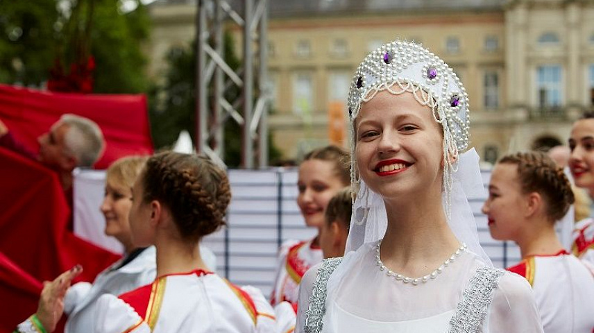 folkloria2017_byernst_Otrazhenie6.jpg