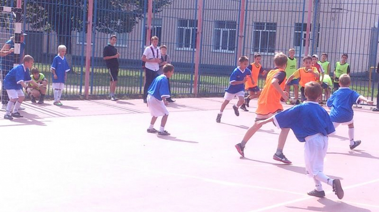 В Центральном округе прошел турнир по футболу