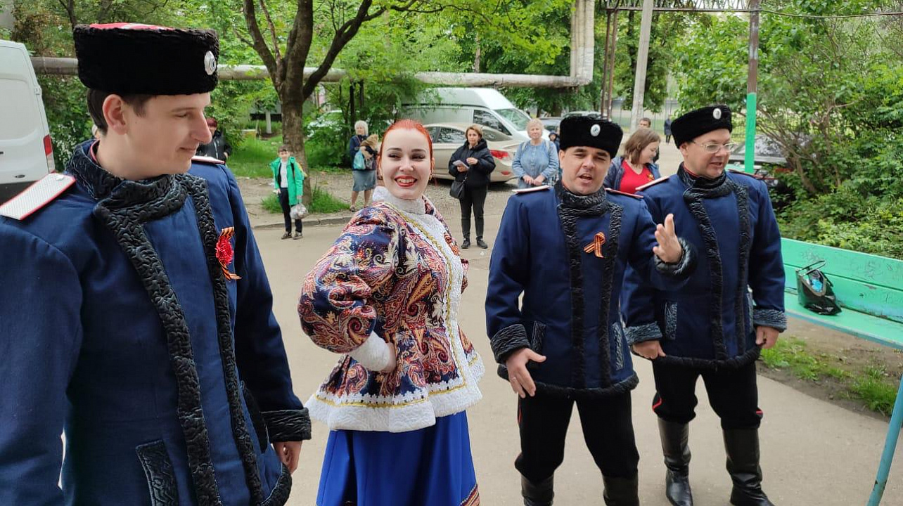 В Краснодаре стартовала акция по поздравлению ветеранов с Днём Победы