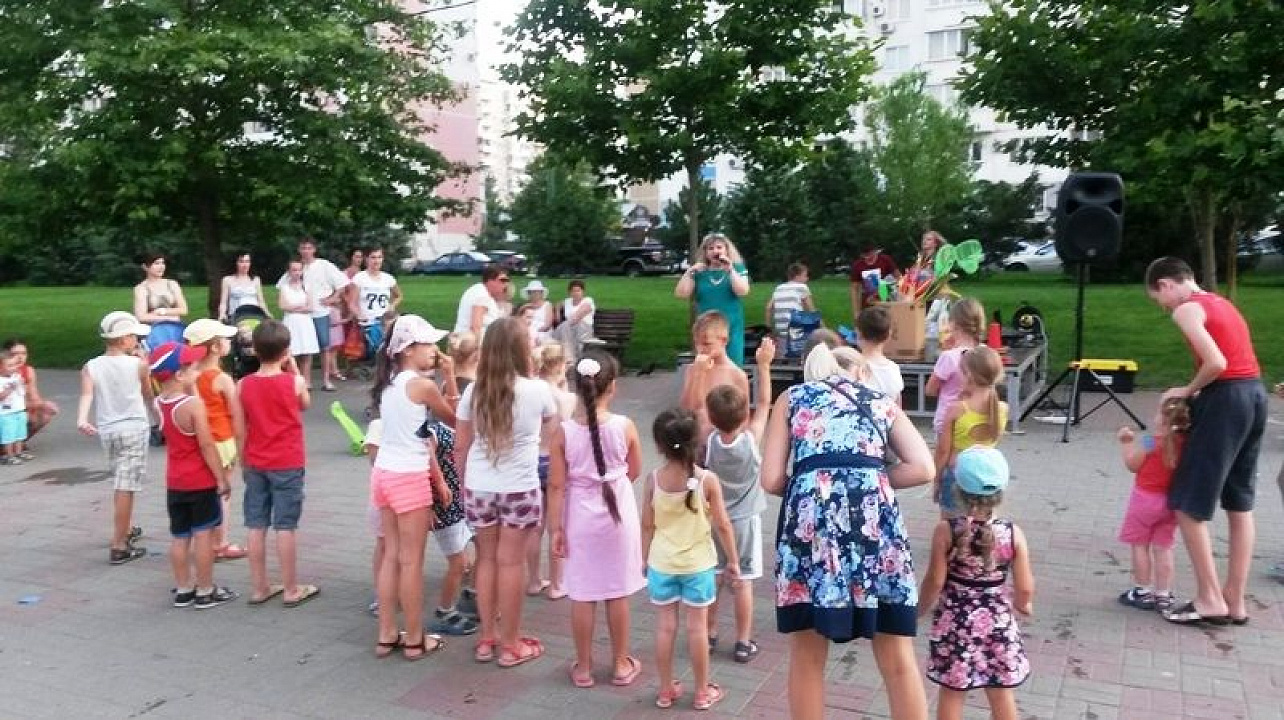 Для детей Юбилейного микрорайона проводятся игровые оздоровительные программы