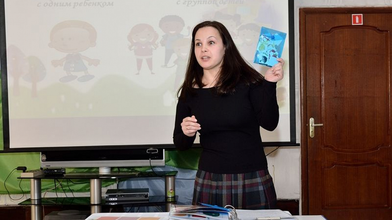 В Центре детского творчества Прикубанского округа прошла выставка методических работ педагогов