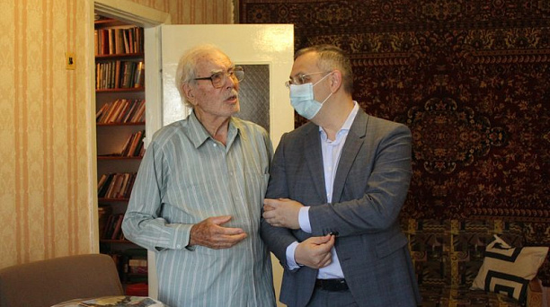 Участнику Великой Отечественной войны Александру Ивановичу Рогачеву исполнилось 97 лет