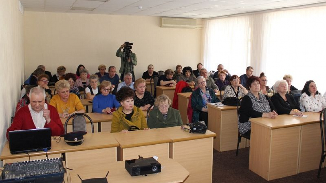 Жителям Центрального округа рассказали о ремонте дорог на 2017 год