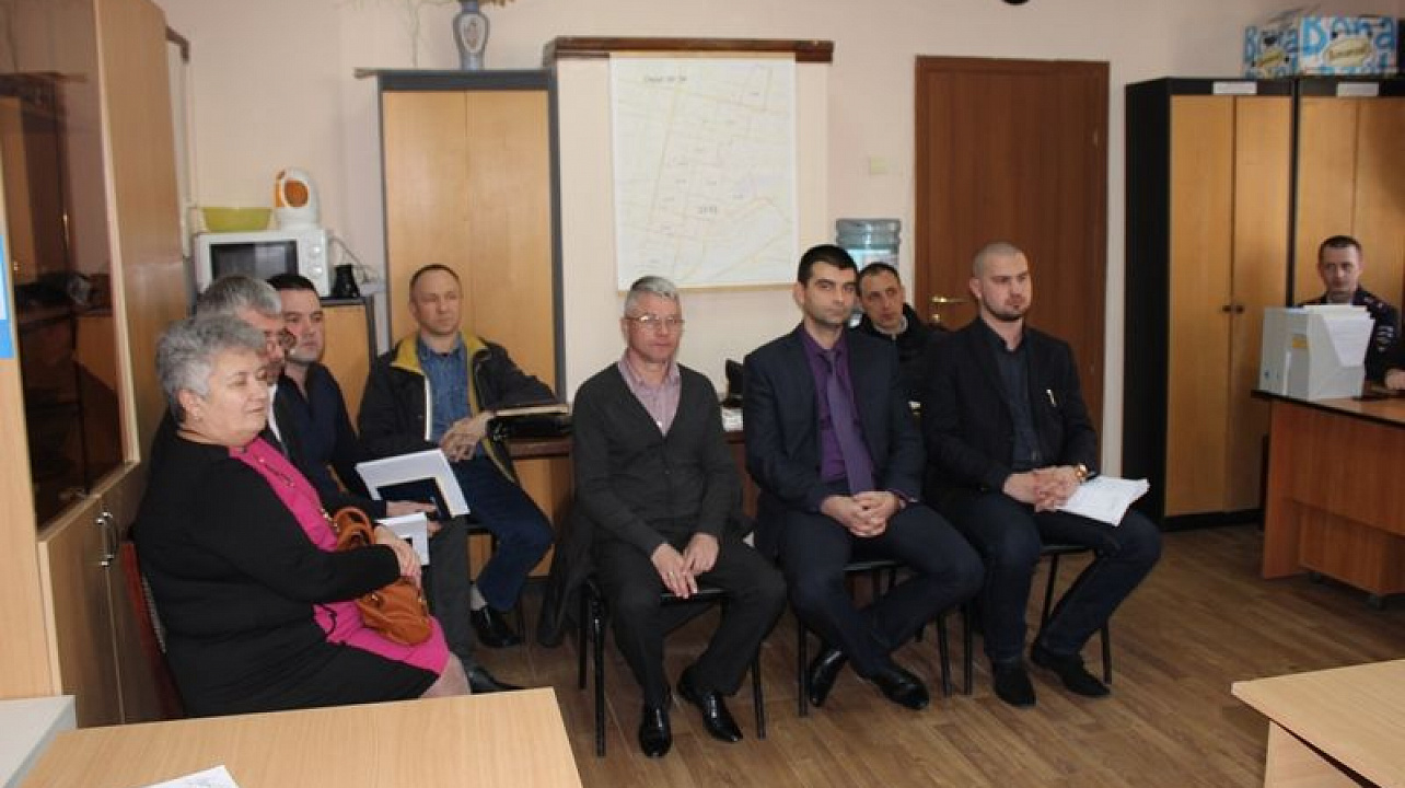 Глава администрации Центрального округа Елена Малова провела прием руководителей органов ТОС