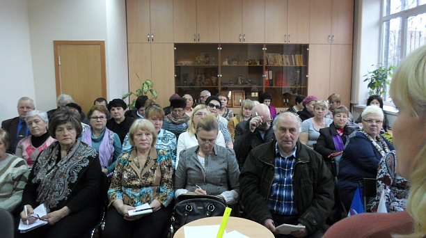 Специалисты АО «НЭСК» ответили на вопросы председателей ТОС территориального центра №25