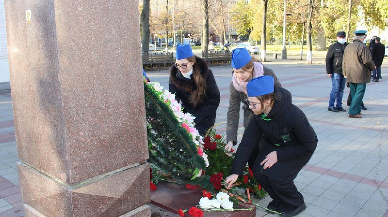 В Центральном округе отметили 124-ю годовщину со дня рождения маршала Победы