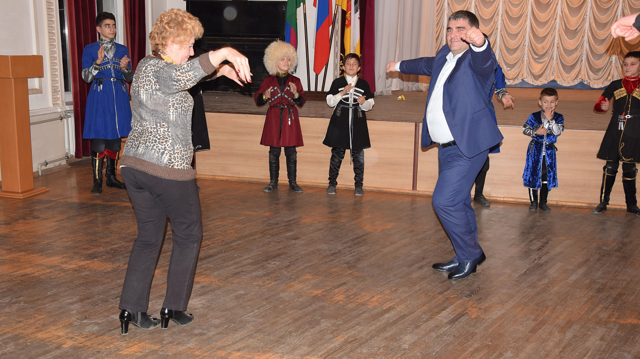 В Краснодаре состоялось мероприятие, посвящённое 97-летию со дня образования Дагестанской автономной республики (11).JPG