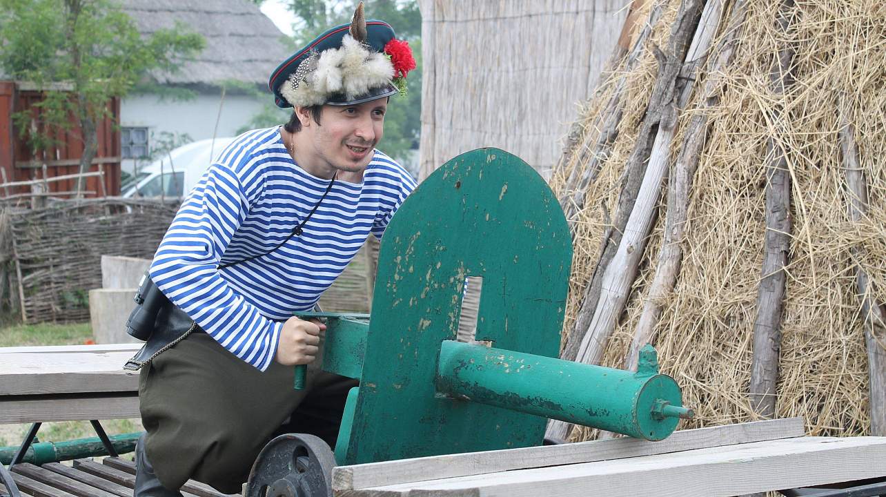 Творческая группа Центра культуры и досуга Прикубанского округа представила Краснодар на краевом фестивале национальных традиций