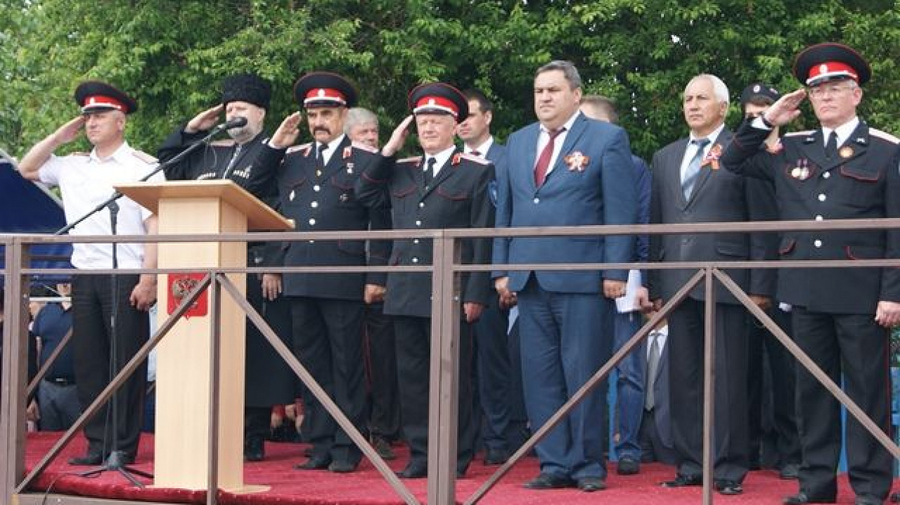 Казаки Екатеринодарского районного казачьего общества приняли участие в Тиховских поминовениях