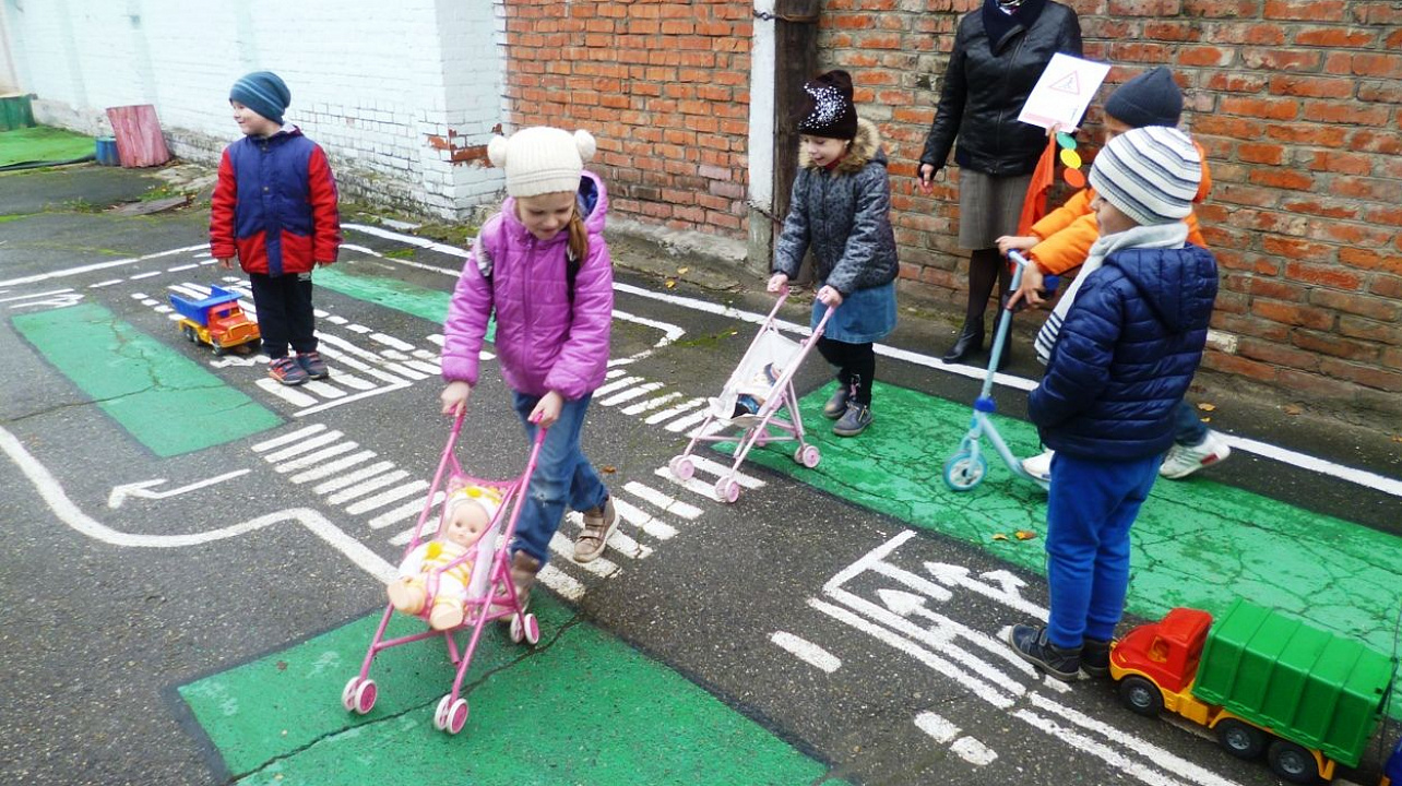 В детском саду Западного округа прошла акция по соблюдению правил дорожно-транспортного движения