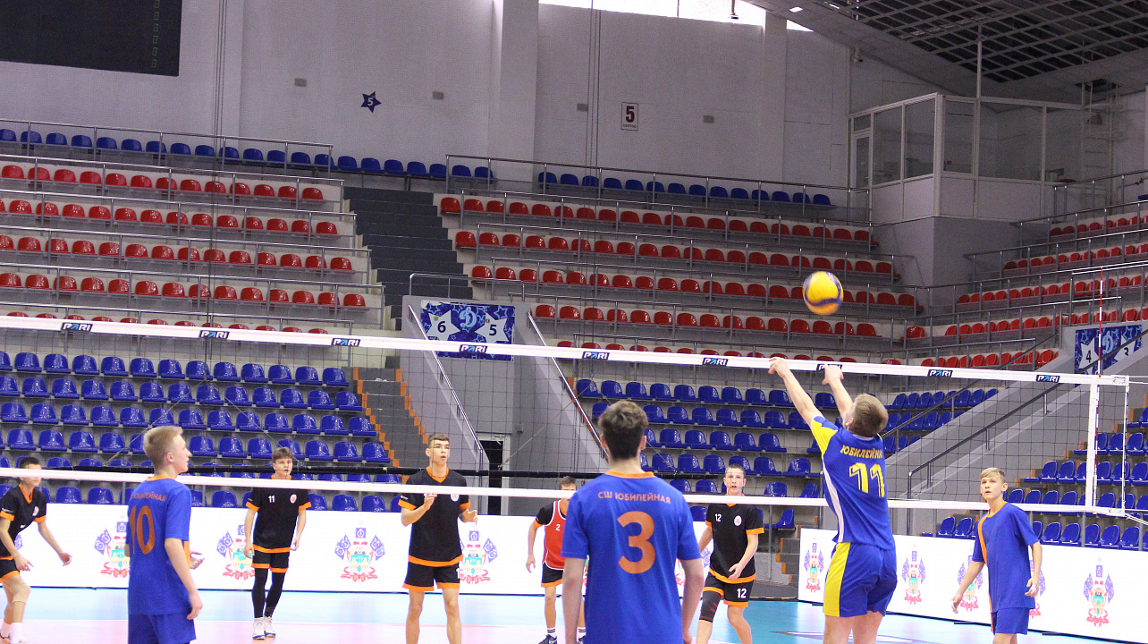 Определились победители Первенства Краснодара по волейболу среди юношей и девушек