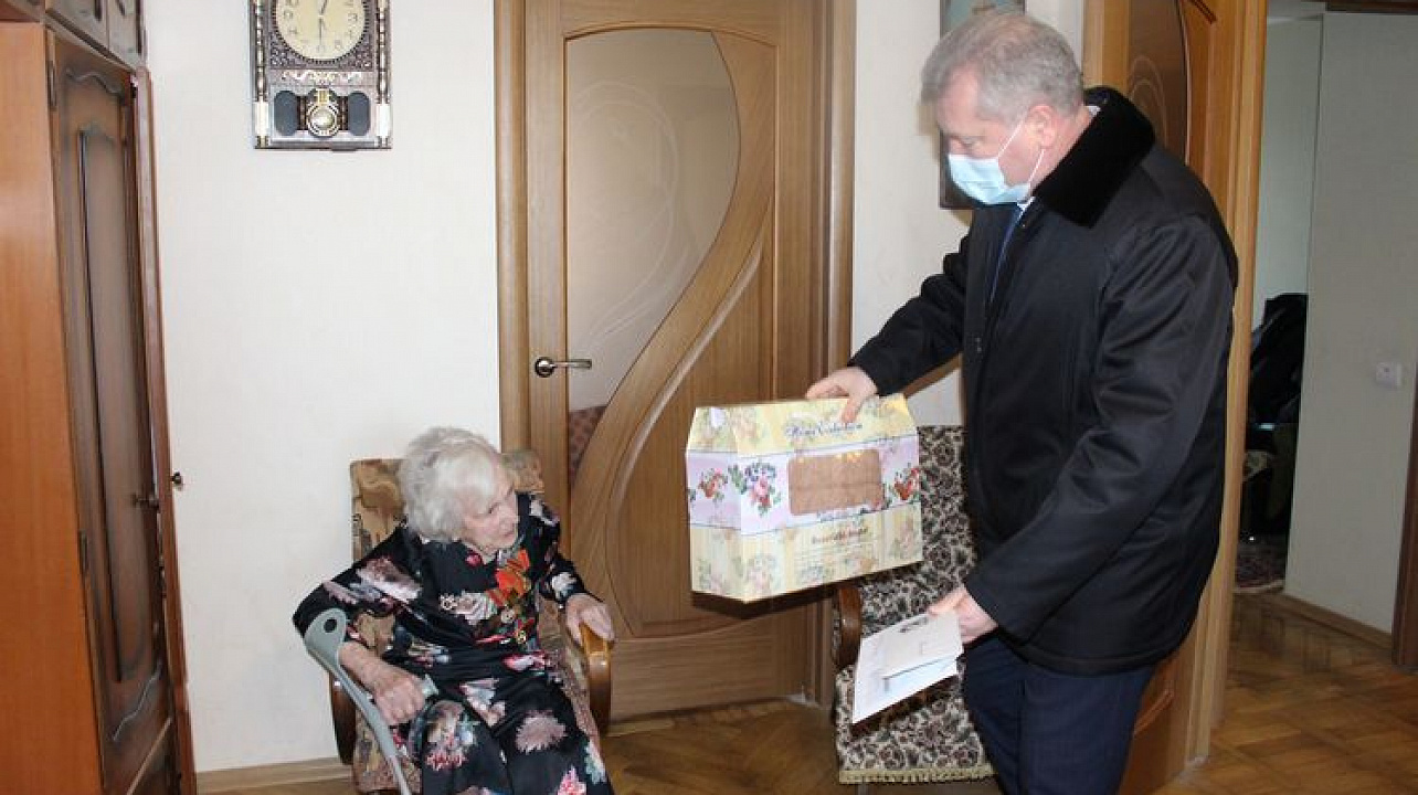 Сегодня участнице Великой Отечественной войны Татьяне Васильевне Юшко исполнилось 100 лет