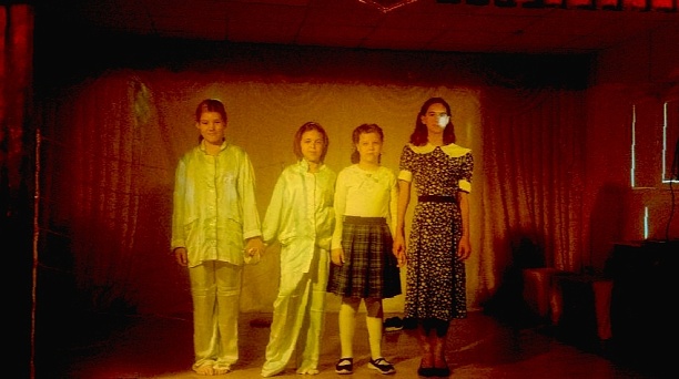 Воспитанники детской театральной студии выступили в Доме культуры Западного округа