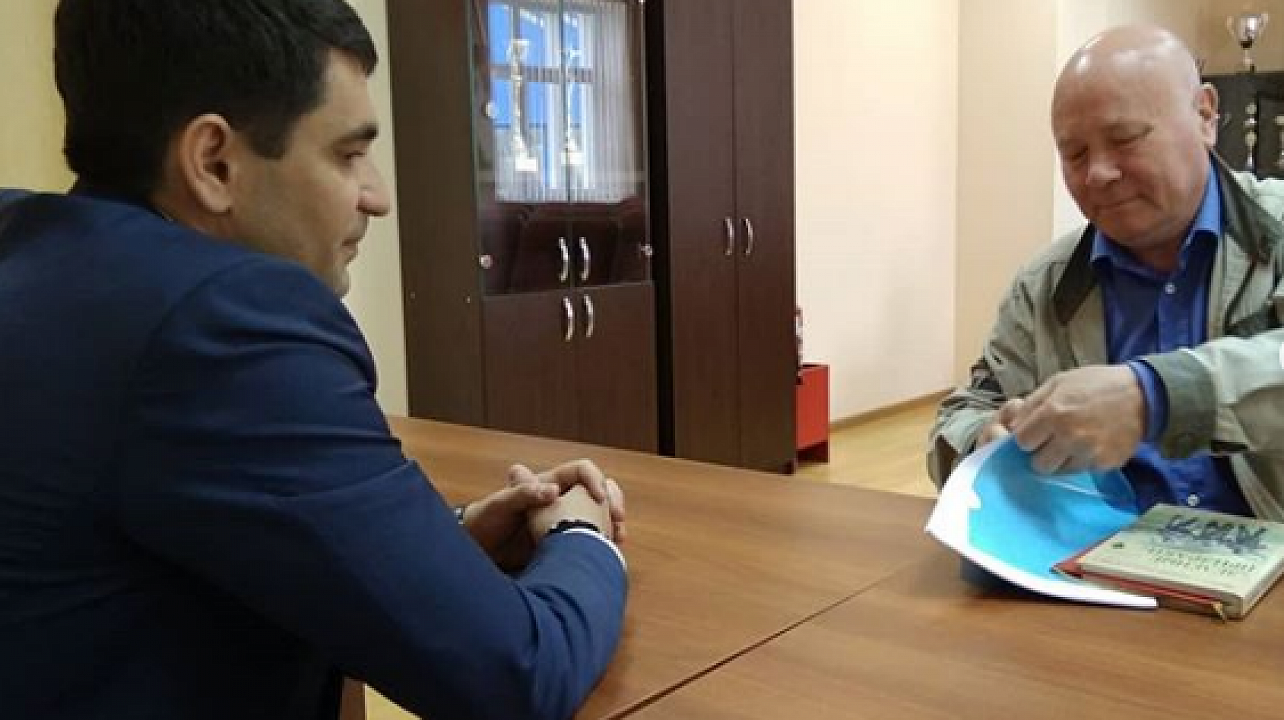 Прием депутата в Новознаменском