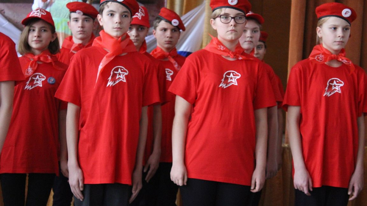 В Школе № 31 прошло торжественное открытие месячника оборонно-массовой и военно-патриотической работы