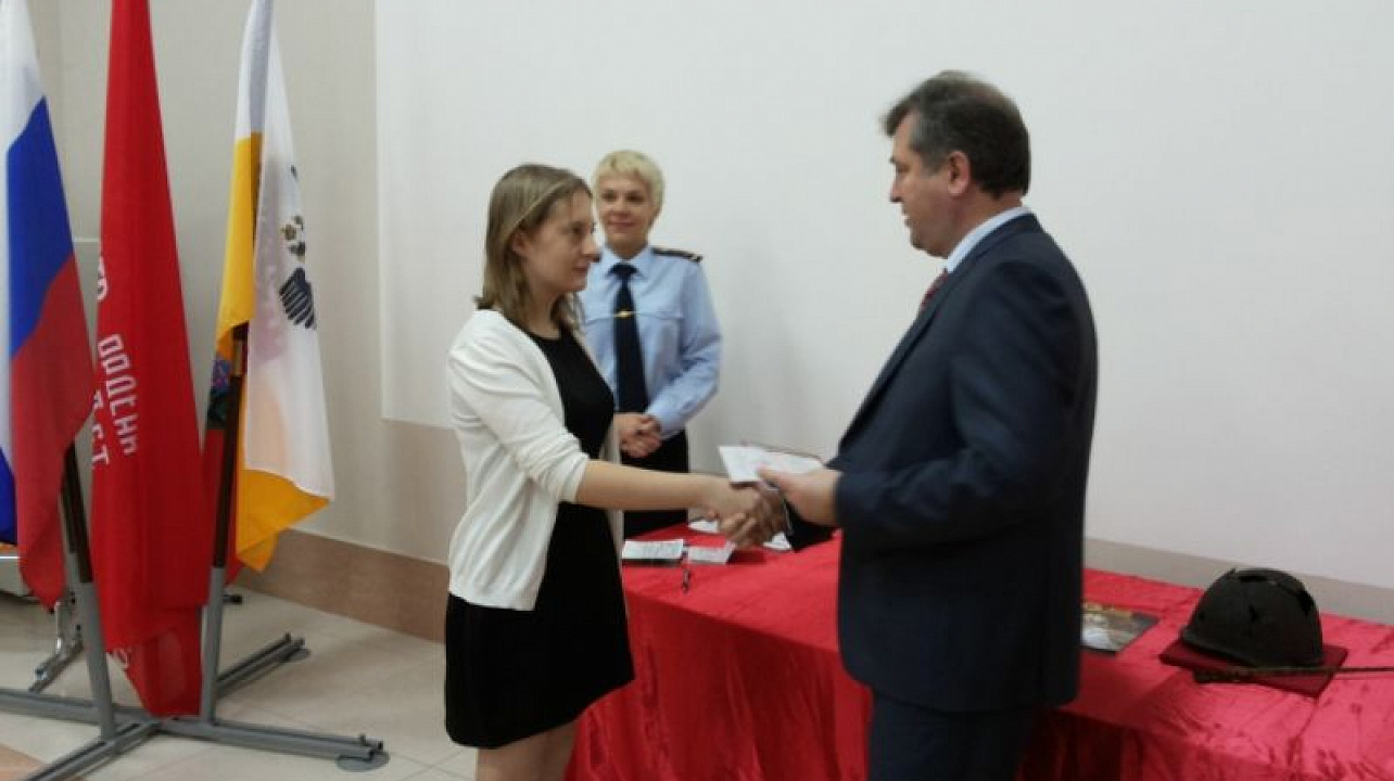 Юным жителям Центрального округа вручили первые паспорта