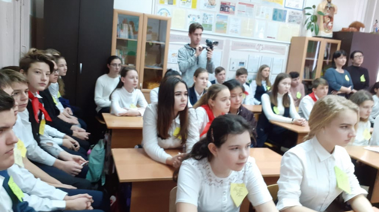 В школе № 60 были организованы мероприятия, посвященные снятию блокады с города Ленинграда