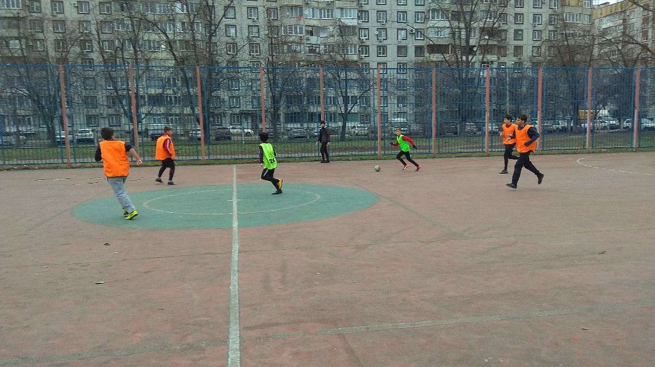 В Краснодаре стартовал турнир по мини-футболу на Кубок главы