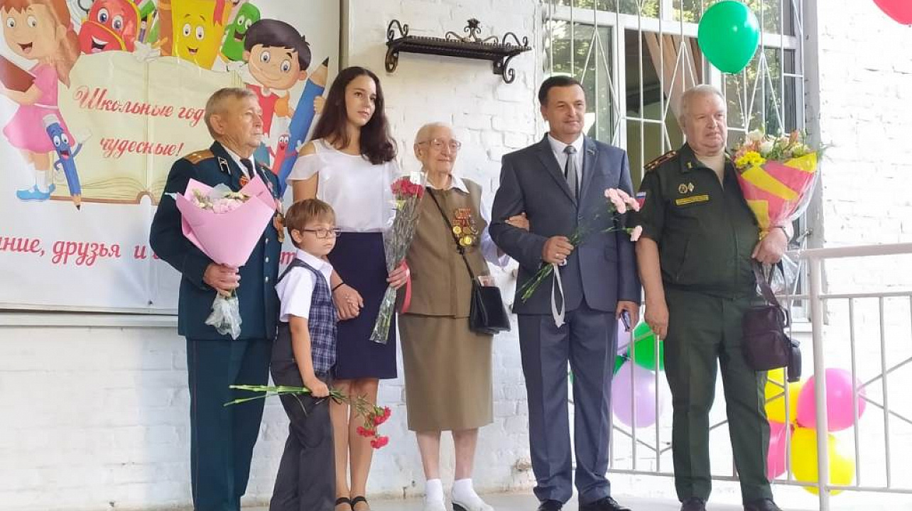 Школам Западного округа даны имена героев