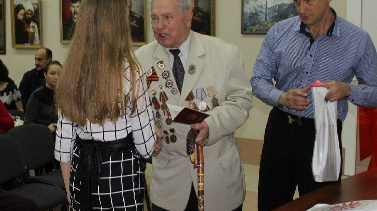 Юным жителям Центрального округа вручили первые паспорта