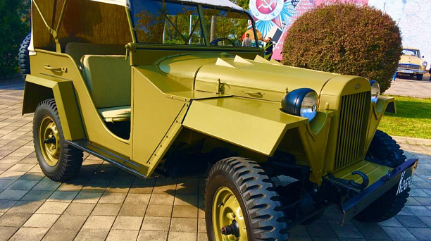 В парке Победы отметили День автомобилиста