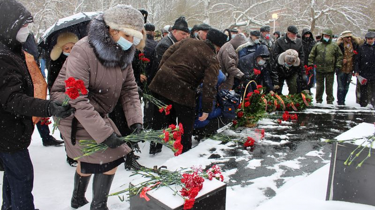 Сегодня в Центральном округе прошел митинг в честь 32-й годовщины вывода советских войск из Афганистана