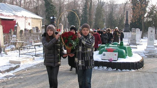 Учащиеся гимназии № 25 приняли участие в мероприятии «Мы живём на улице героев»