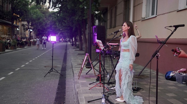 Актёры и уличные музыканты будут выступать на краснодарском Арбате каждые выходные