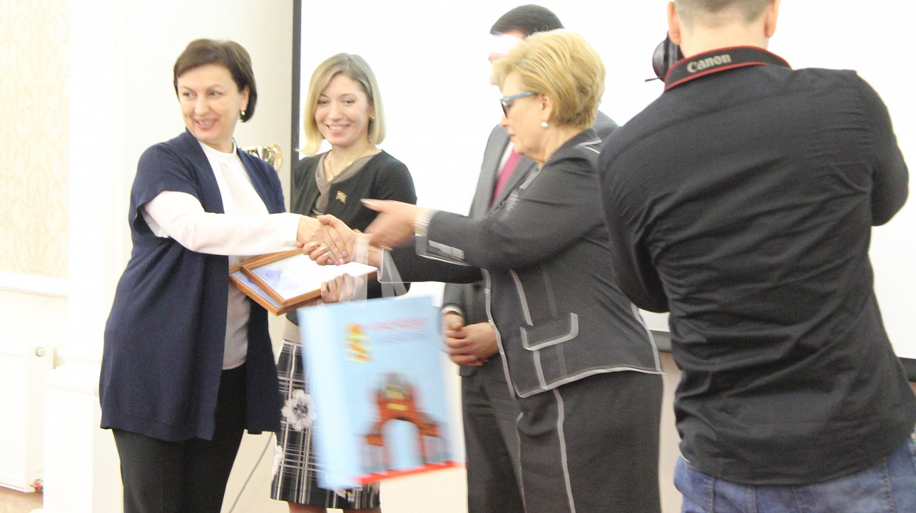 Спортивные итоги года подвели в Краснодаре. Атлетов и тренеров поблагодарил за достижения и поздравил с наступающим 2018 годом мэр Евгений Первышов. Часть 2.